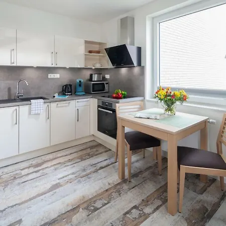 Christina Apartment *