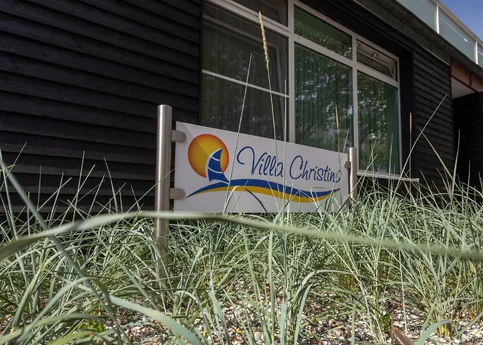 Christina Appartement *